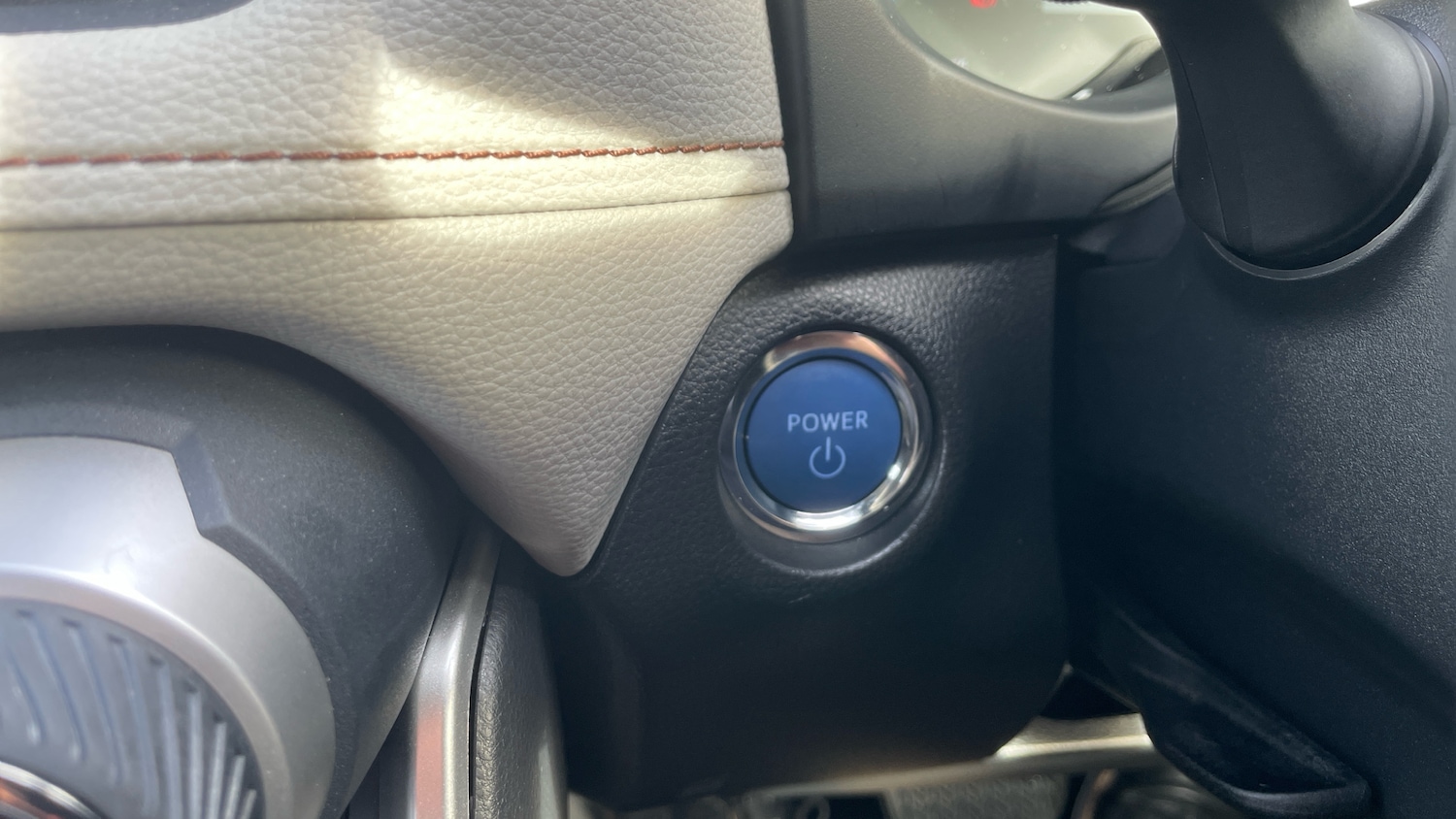 Used Toyota RAV4 2020 for sale - 77749540: Photo 34