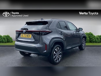 Used Toyota Yaris Cross 2023 for sale - 79404620: Photo