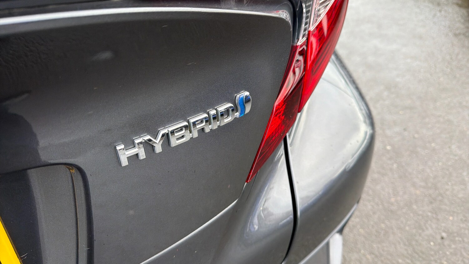 Used Toyota C-HR 2021 for sale - 77996905: Photo 21