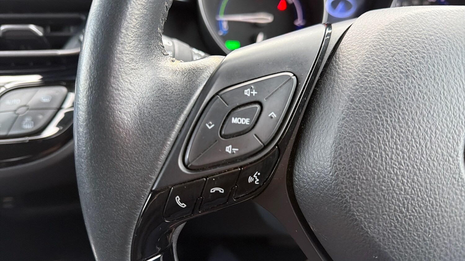 Used Toyota C-HR 2021 for sale - 77996905: Photo 26