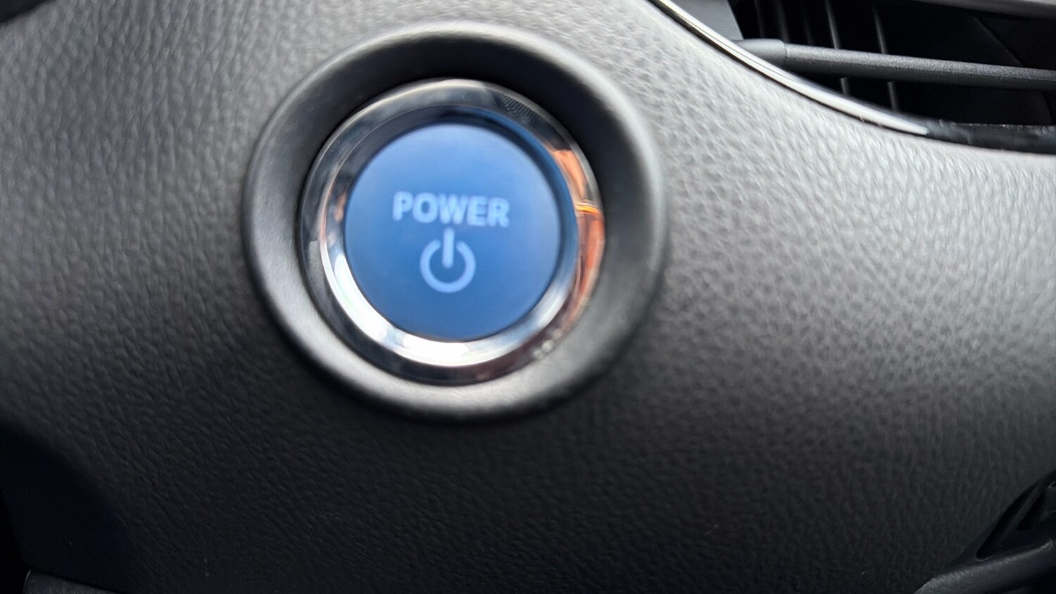 Used Toyota C-HR 2021 for sale - 77996905: Photo 28