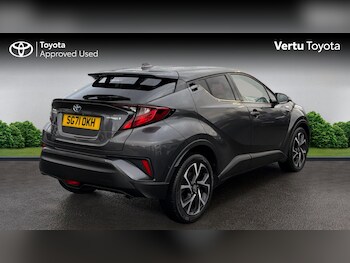 Used Toyota C-HR 2021 for sale - 77996905: Photo