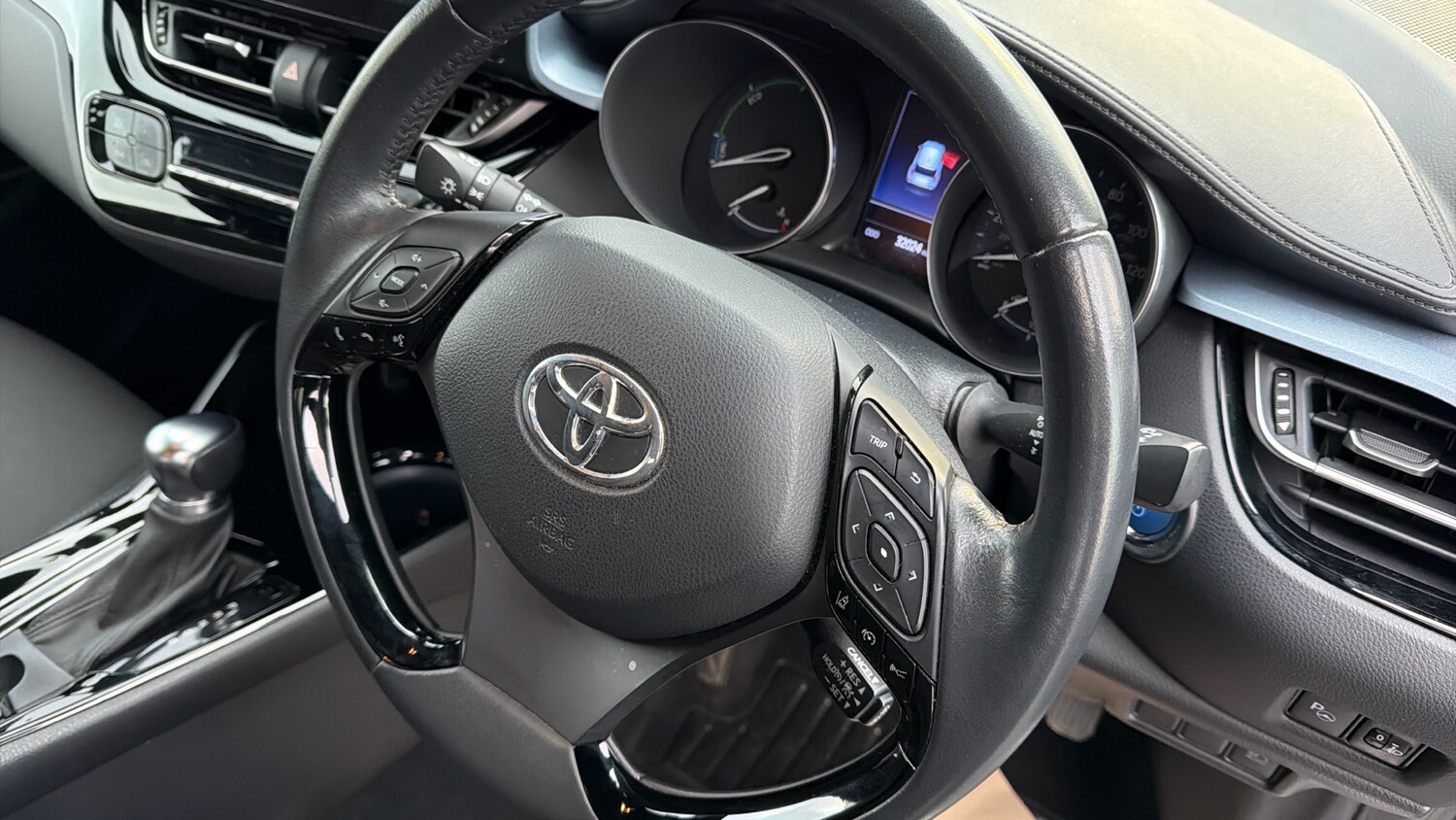 Used Toyota C-HR 2021 for sale - 77996905: Photo 8