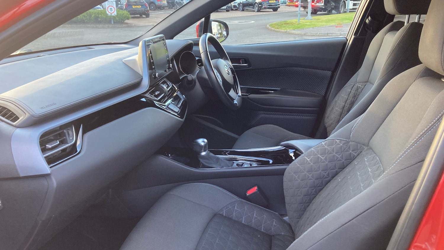 Used Toyota C-HR 2020 for sale - 76384209: Photo 10