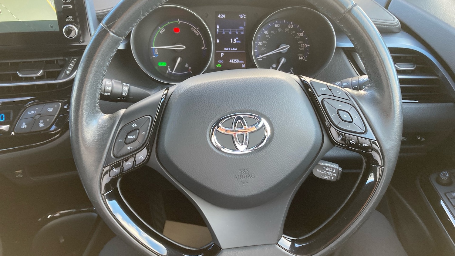 Used Toyota C-HR 2020 for sale - 76384209: Photo 8