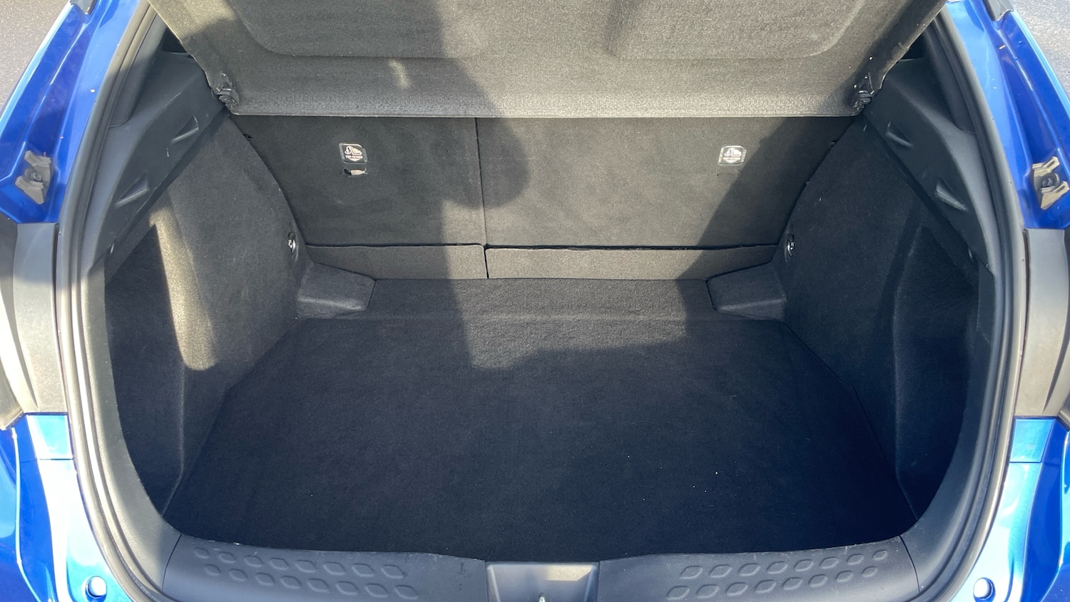 Used Toyota C-HR 2018 for sale - 77392537: Photo 14