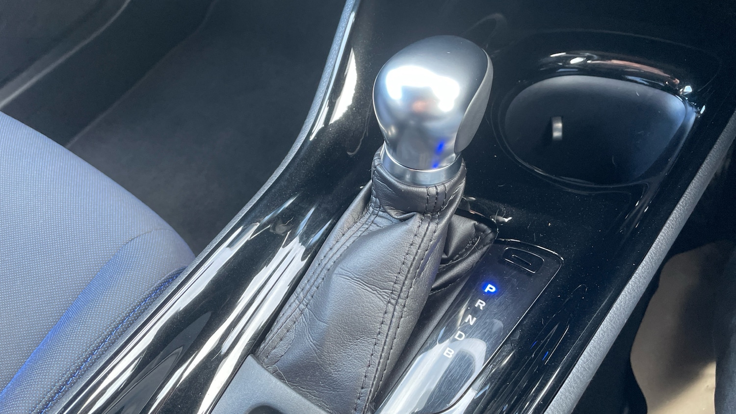 Used Toyota C-HR 2018 for sale - 77392537: Photo 34