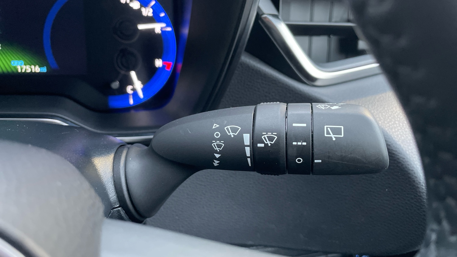 Used Toyota Corolla 2022 for sale - 76807380: Photo 39