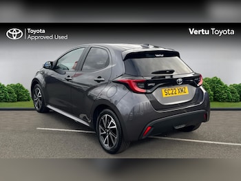 Used Toyota Yaris 2022 for sale - 76198094: Photo