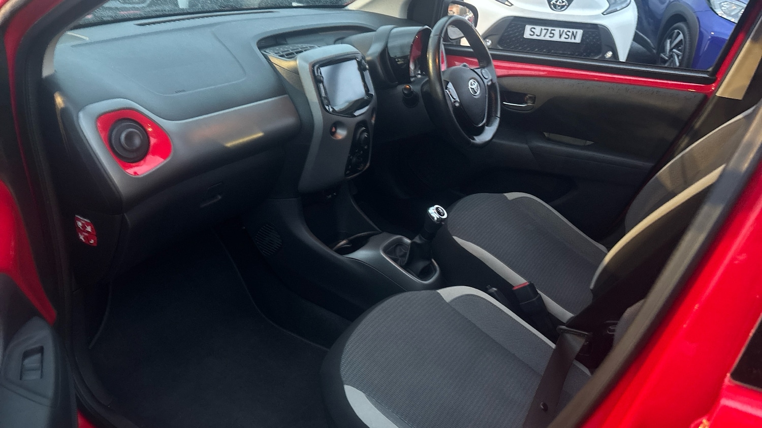 Used Toyota AYGO 2021 for sale - 76734899: Photo 10