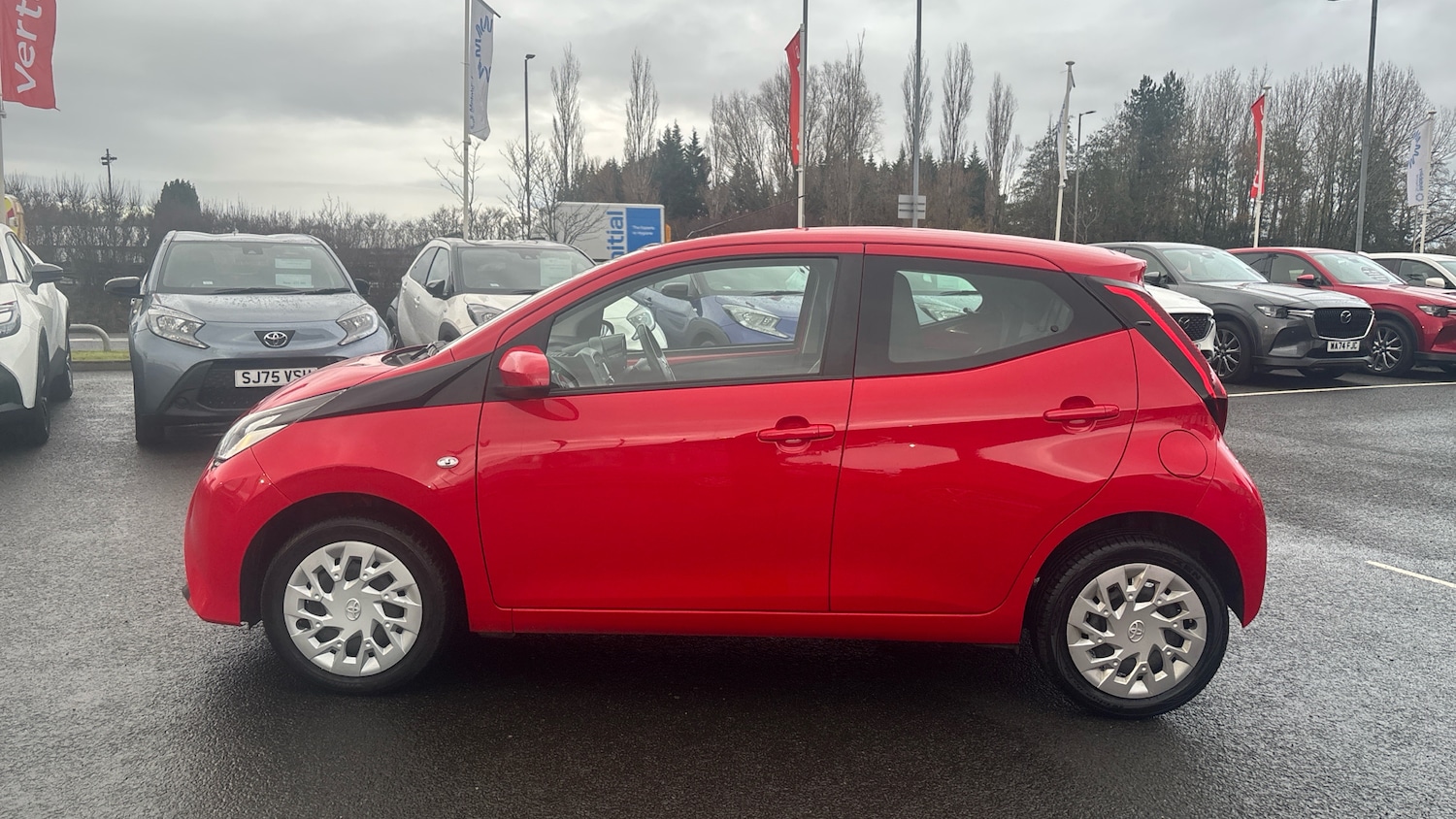 Used Toyota AYGO 2021 for sale - 76734899: Photo 17