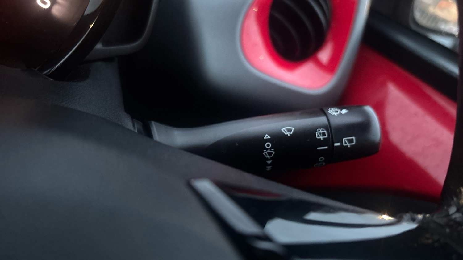 Used Toyota AYGO 2021 for sale - 76734899: Photo 29