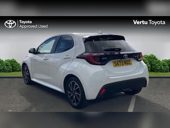 Used Toyota Yaris 2023 for sale - 79855068: Photo