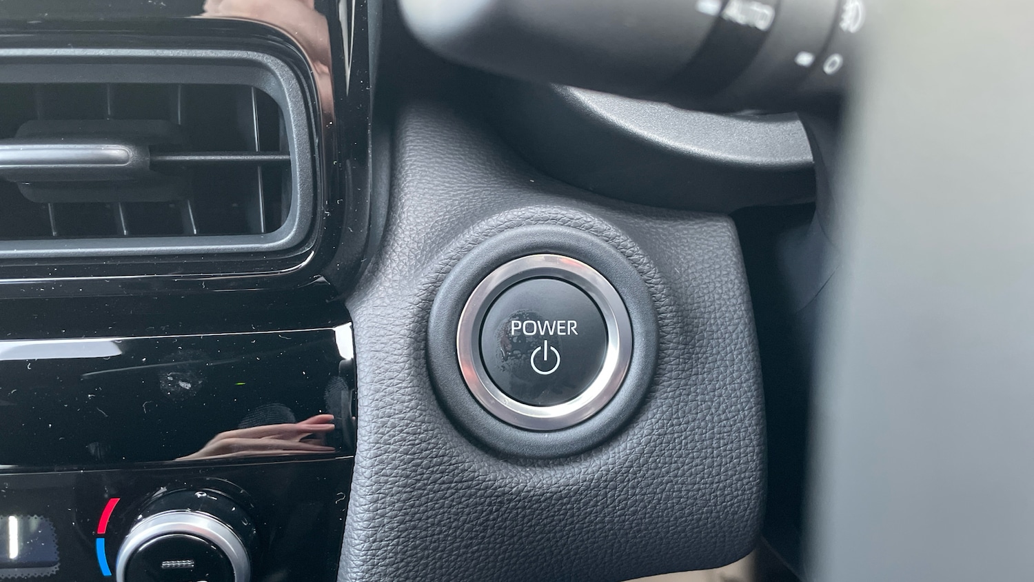 Used Toyota Yaris Cross 2025 for sale - 77207330: Photo 32