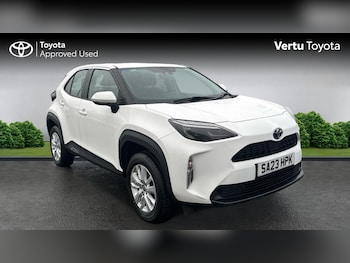 Used Toyota Yaris Cross 2023 for sale - 77505615: Photo
