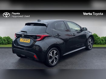 Used Toyota Yaris 2024 for sale - 77476386: Photo