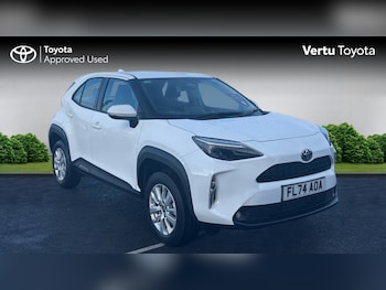 Used Toyota Yaris Cross 2024 for sale - 77555787: Photo