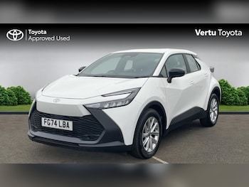 Used Toyota C-HR 2024 for sale - 78011528: Photo