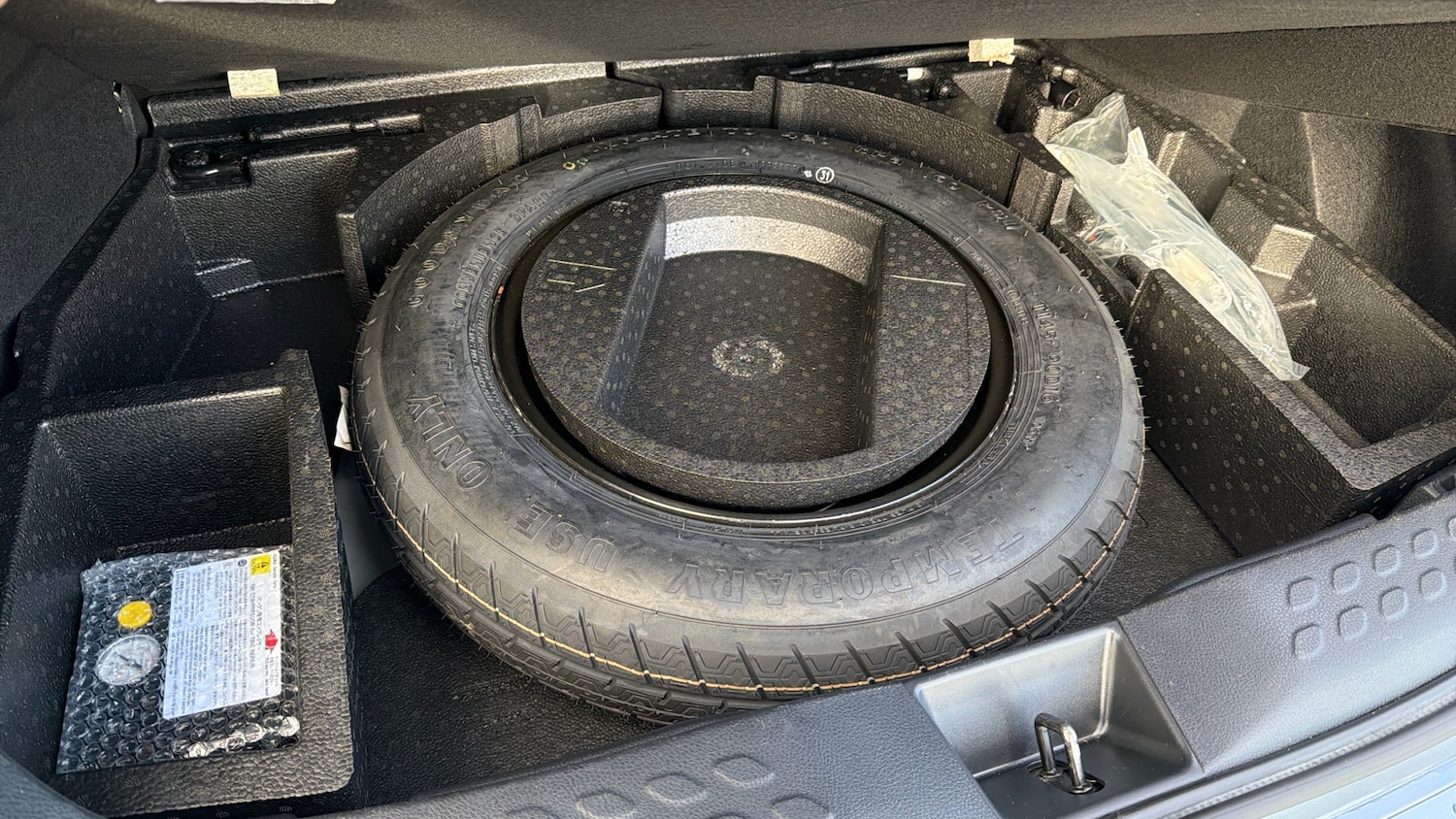 Used Toyota C-HR 2020 for sale - 78078758: Photo 27