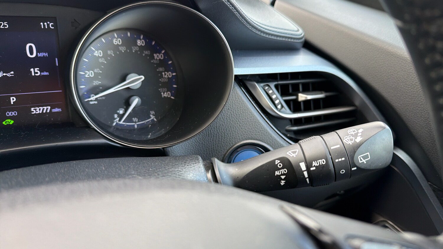 Used Toyota C-HR 2020 for sale - 78078758: Photo 38