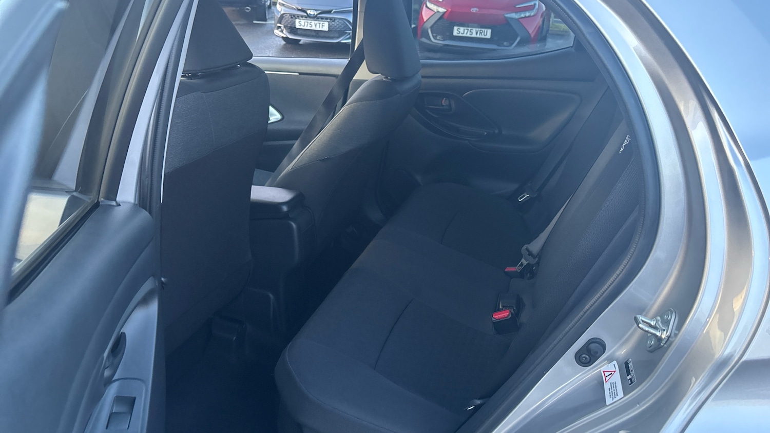 Used Toyota Yaris 2022 for sale - 77300937: Photo 13