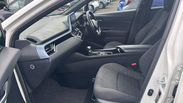 Used Toyota C-HR 2022 for sale - 76077093: Photo 10