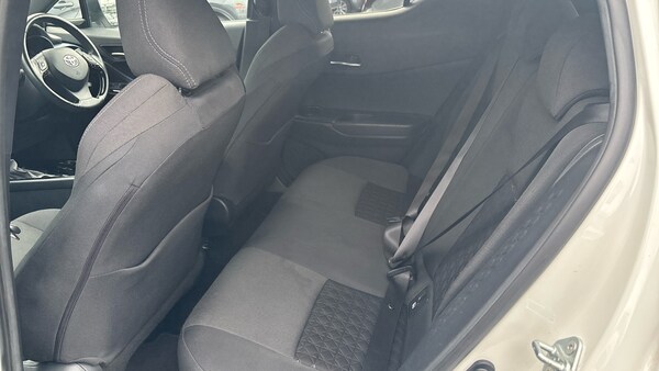 Used Toyota C-HR 2022 for sale - 76077093: Photo 13