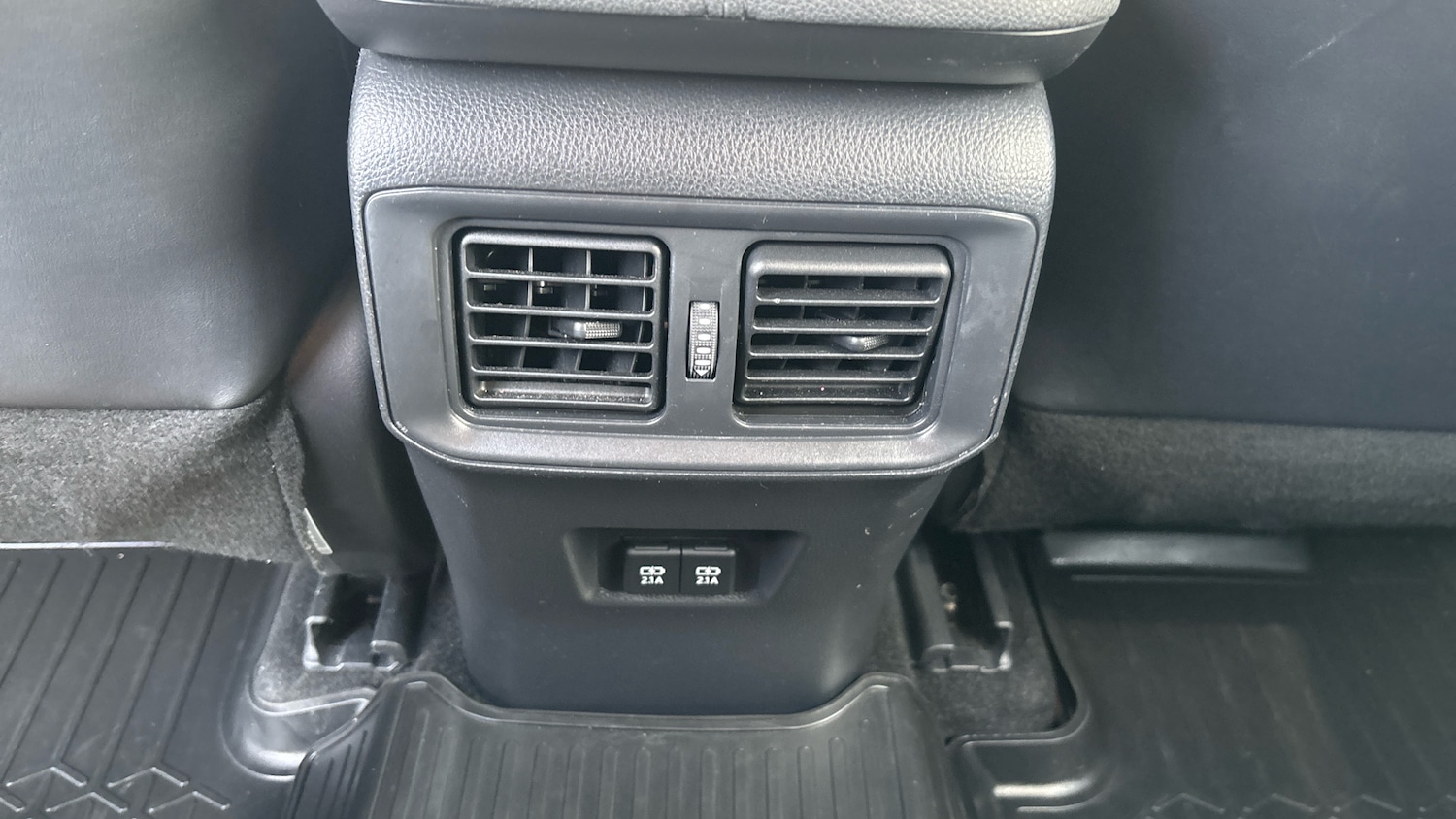 Used Toyota RAV4 2022 for sale - 76352384: Photo 26