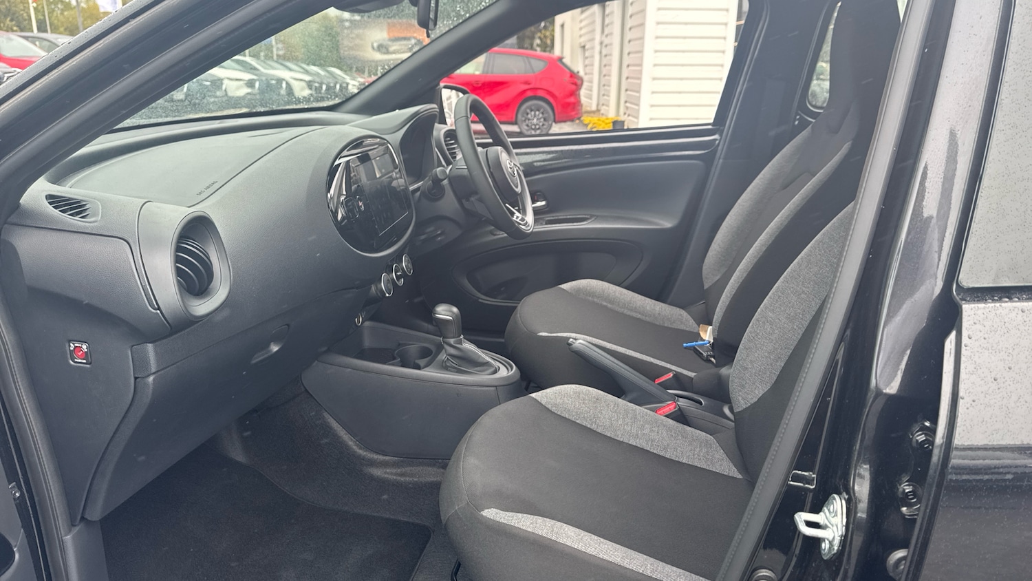 Used Toyota Aygo X 2024 for sale - 76114177: Photo 10