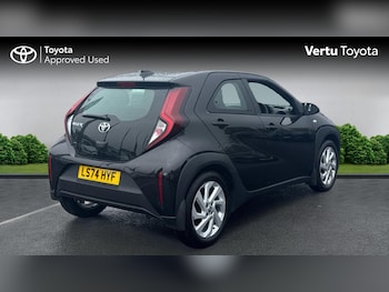 Used Toyota Aygo X 2024 for sale - 76114177: Photo 2