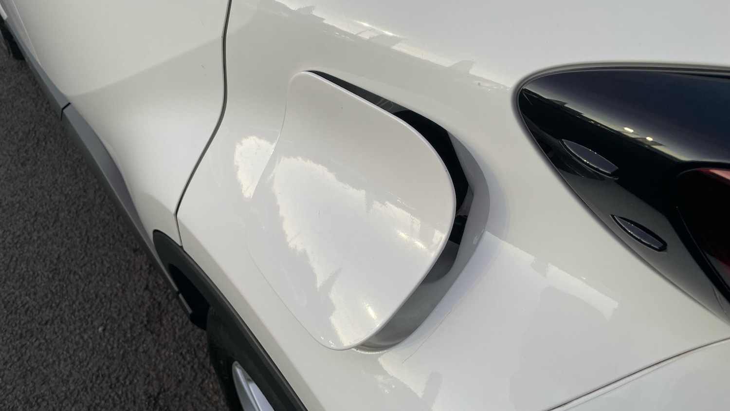 Used Toyota C-HR 2022 for sale - 76352429: Photo 20