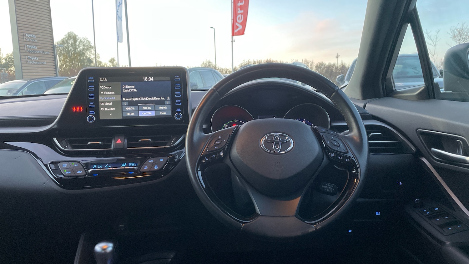 Used Toyota C-HR 2022 for sale - 76352429: Photo 6
