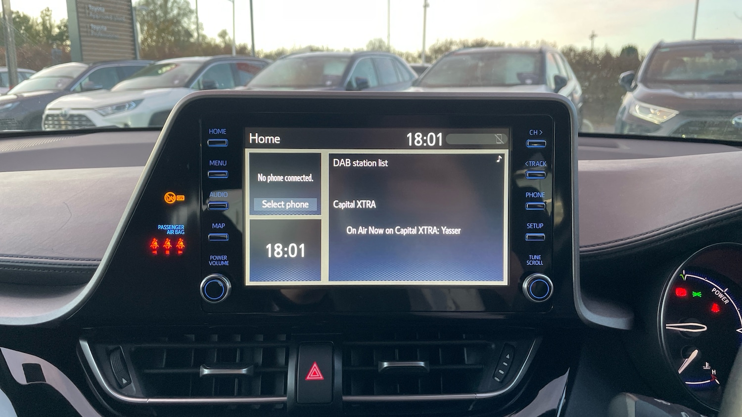 Used Toyota C-HR 2022 for sale - 76352429: Photo 7
