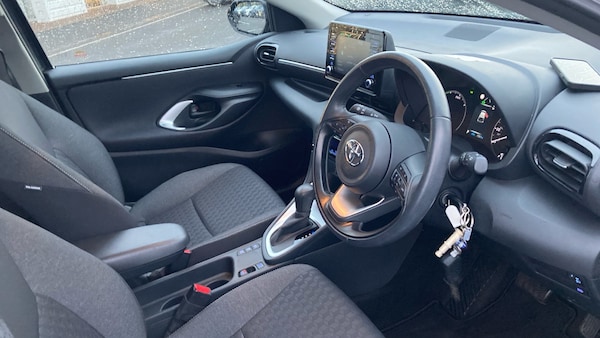 Used Toyota Yaris 2023 for sale - 76219026: Photo 11