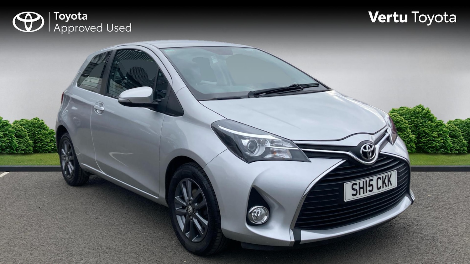 Used Toyota Yaris 2015 for sale - 76290495: Photo 1