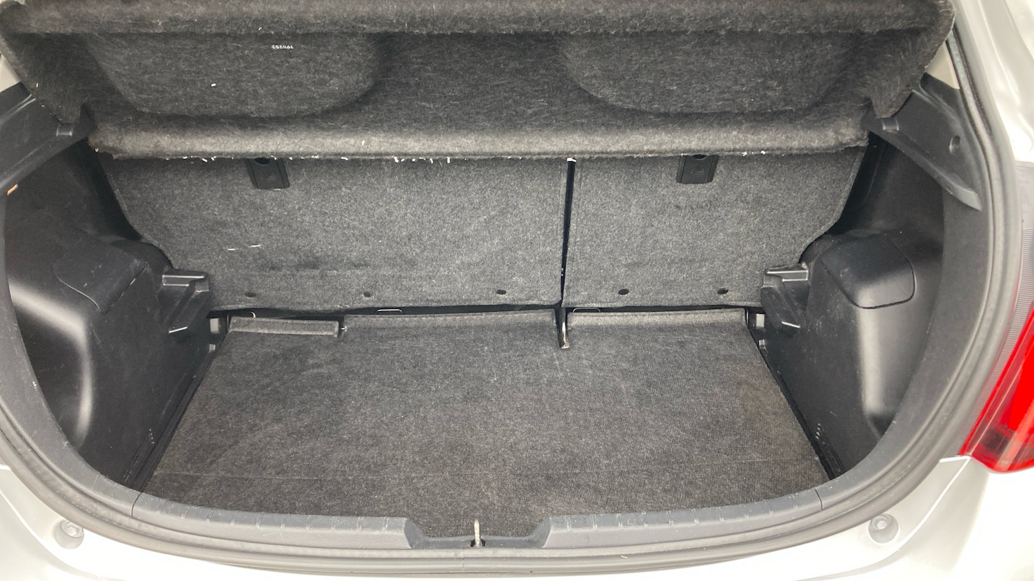 Used Toyota Yaris 2015 for sale - 76290495: Photo 14