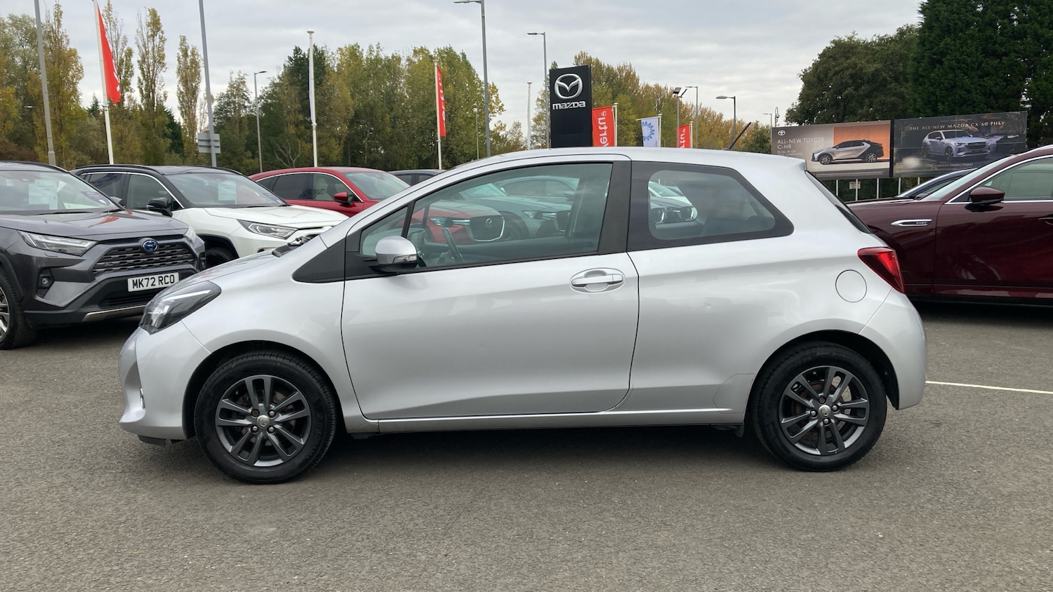 Used Toyota Yaris 2015 for sale - 76290495: Photo 17
