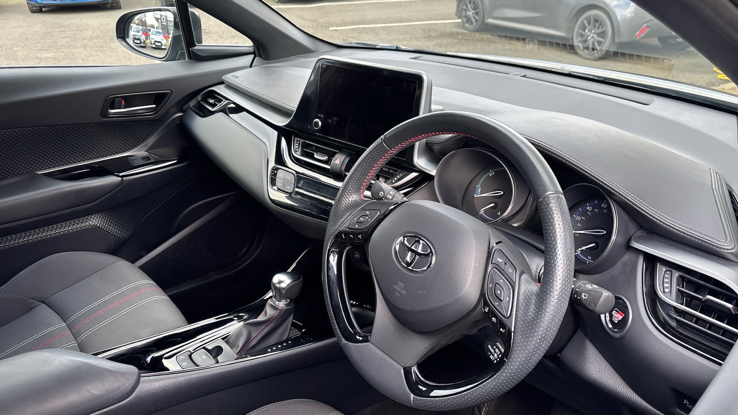 Used Toyota C-HR 2022 for sale - 77381444: Photo 11