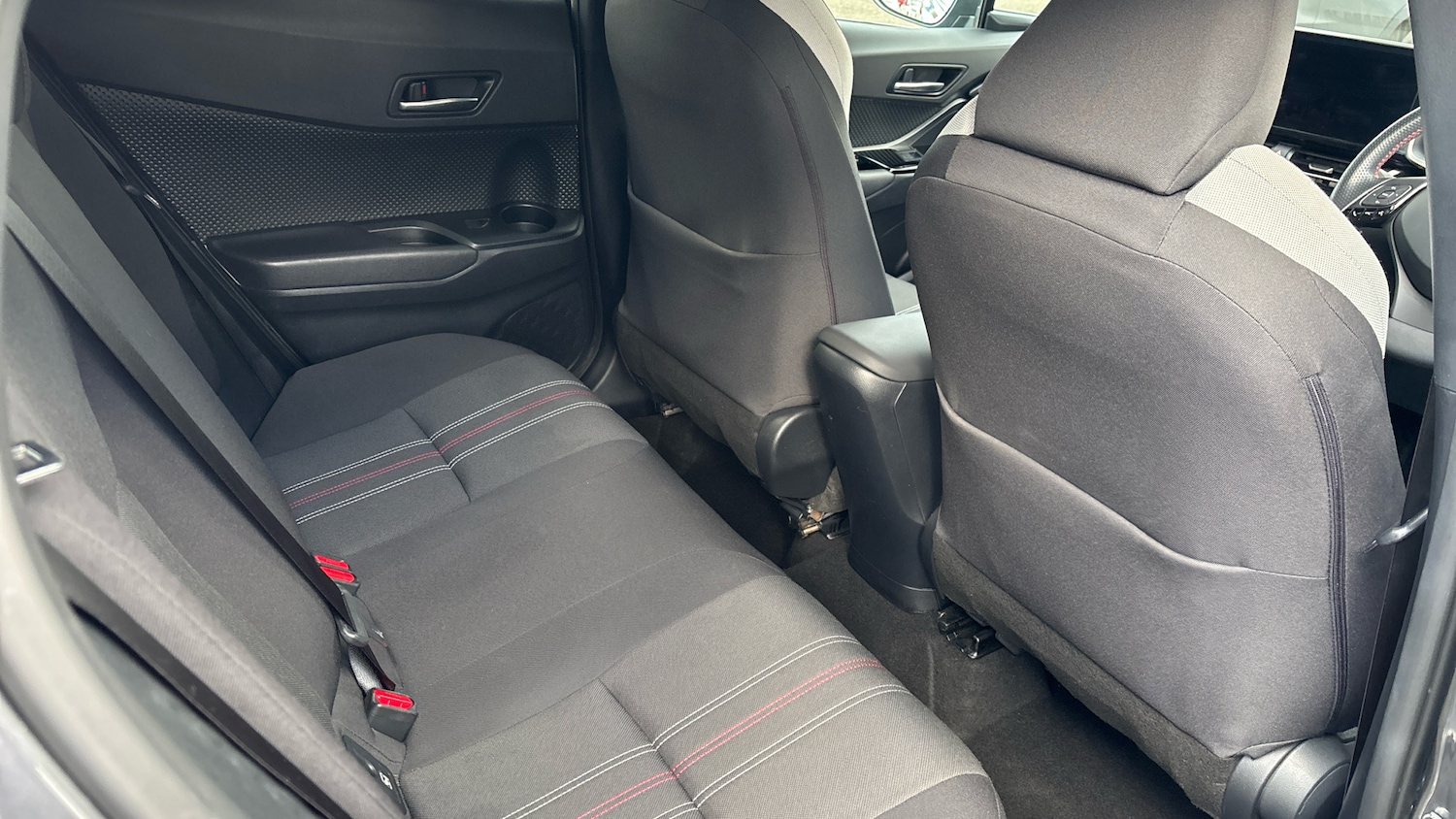 Used Toyota C-HR 2022 for sale - 77381444: Photo 13