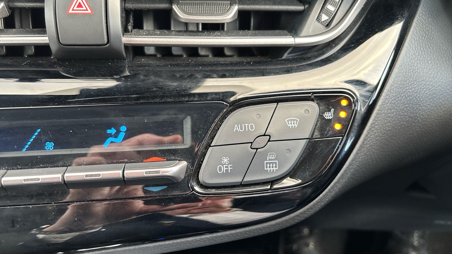 Used Toyota C-HR 2022 for sale - 77381444: Photo 20