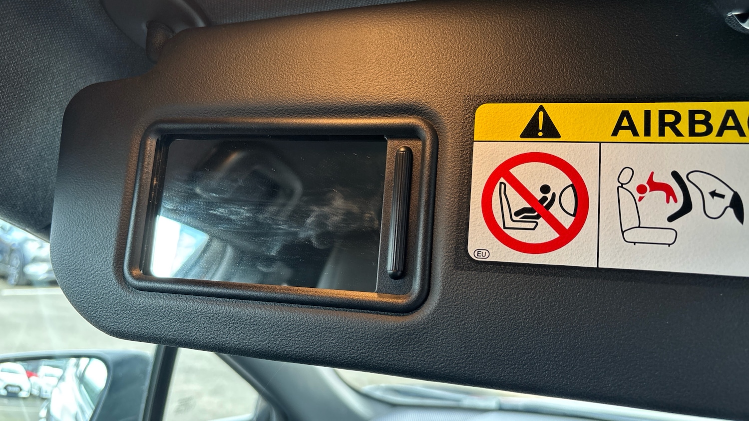 Used Toyota C-HR 2022 for sale - 77381444: Photo 32