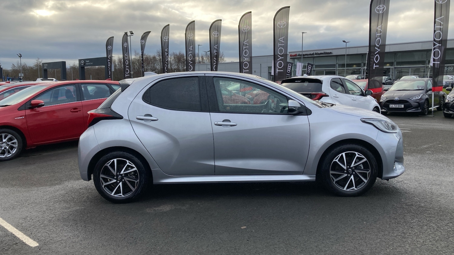 Used Toyota Yaris 2022 for sale - 77103994: Photo 16