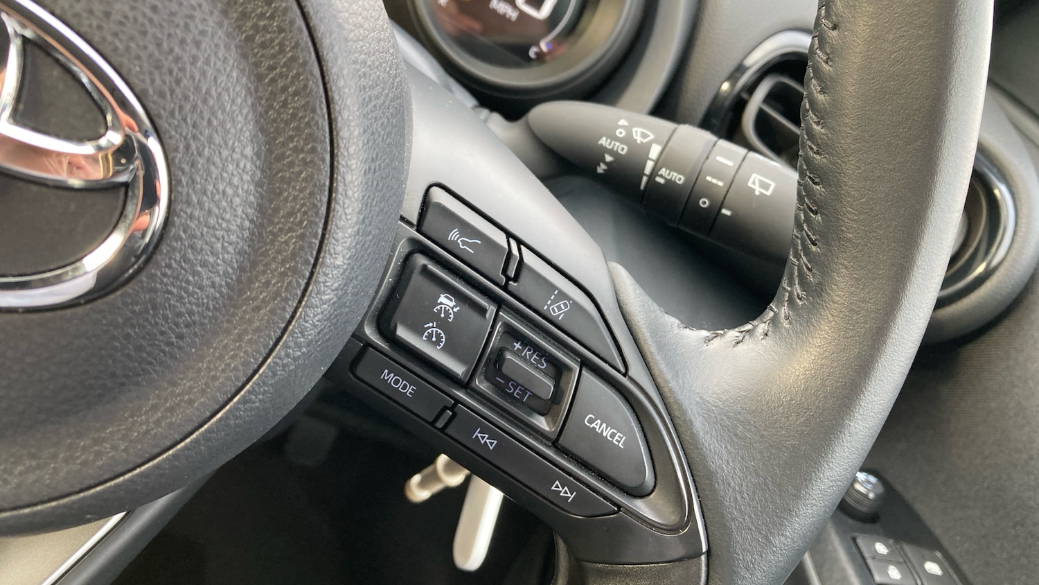 Used Toyota Yaris 2022 for sale - 77103994: Photo 32