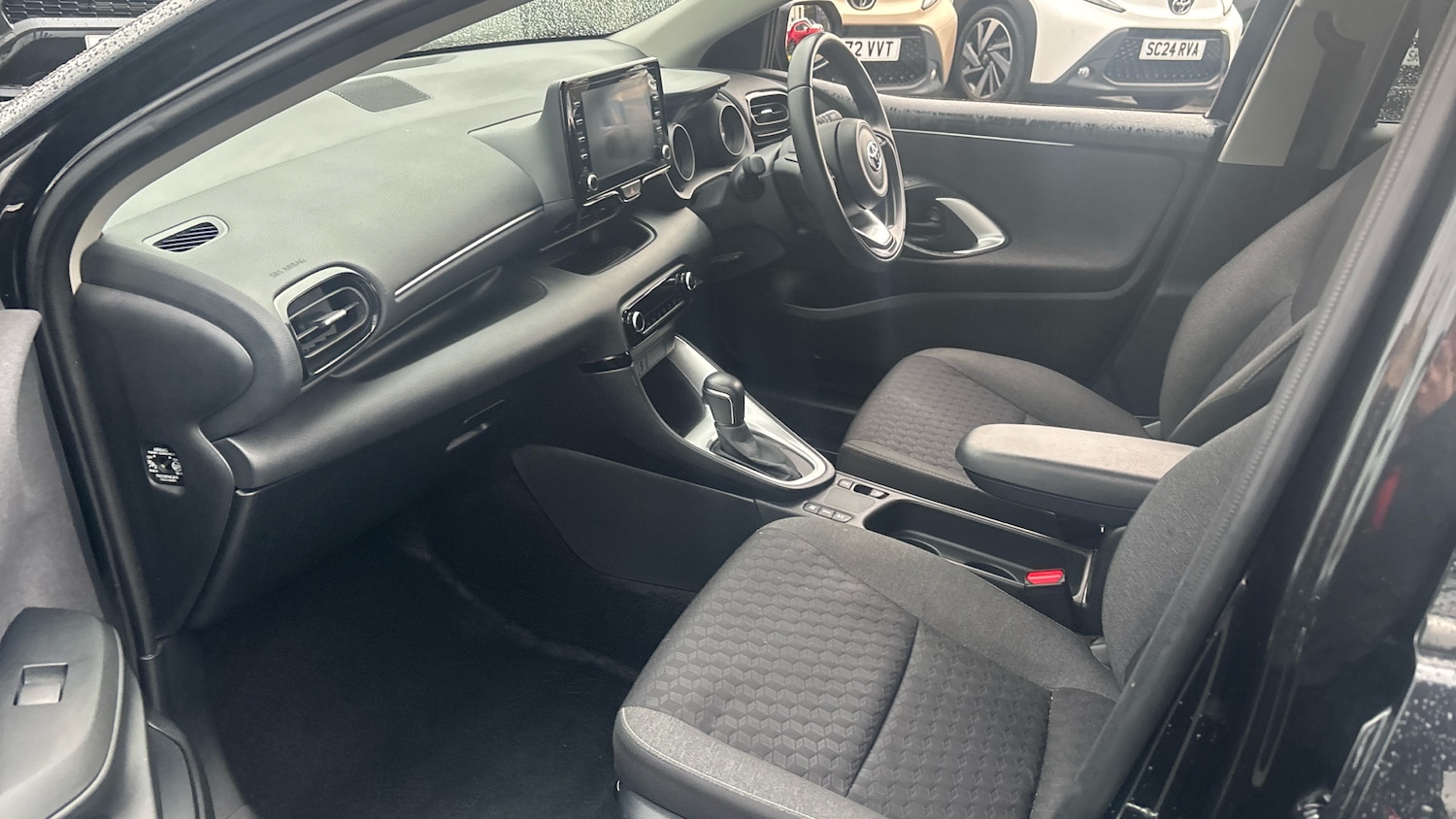 Used Toyota Yaris 2023 for sale - 77639115: Photo 10