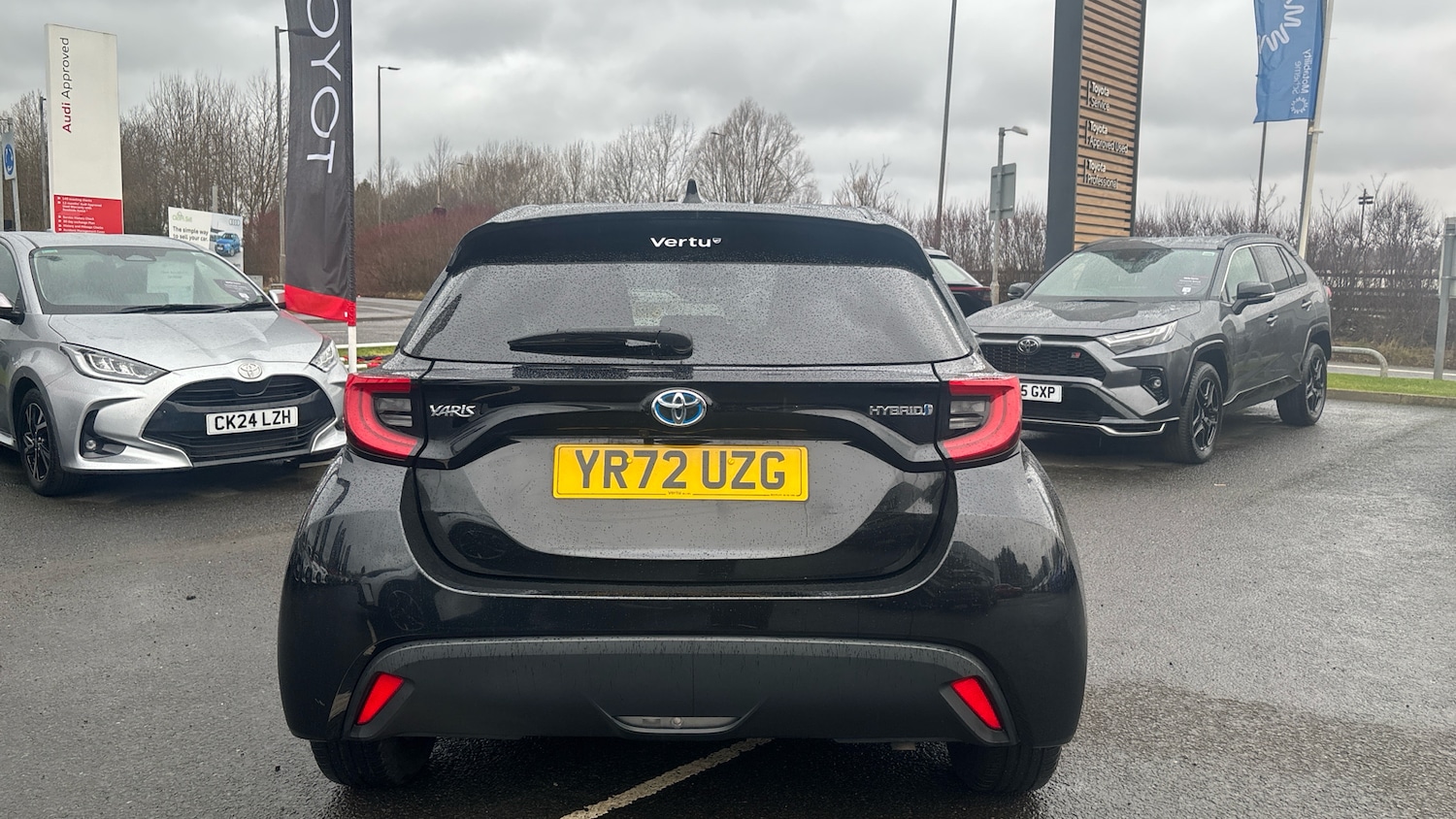 Used Toyota Yaris 2023 for sale - 77639115: Photo 19