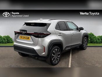 Used Toyota Yaris Cross 2024 for sale - 77813286: Photo