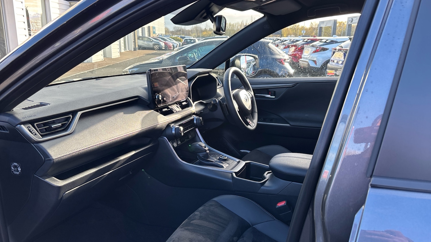 Used Toyota RAV4 2025 for sale - 76598859: Photo 10