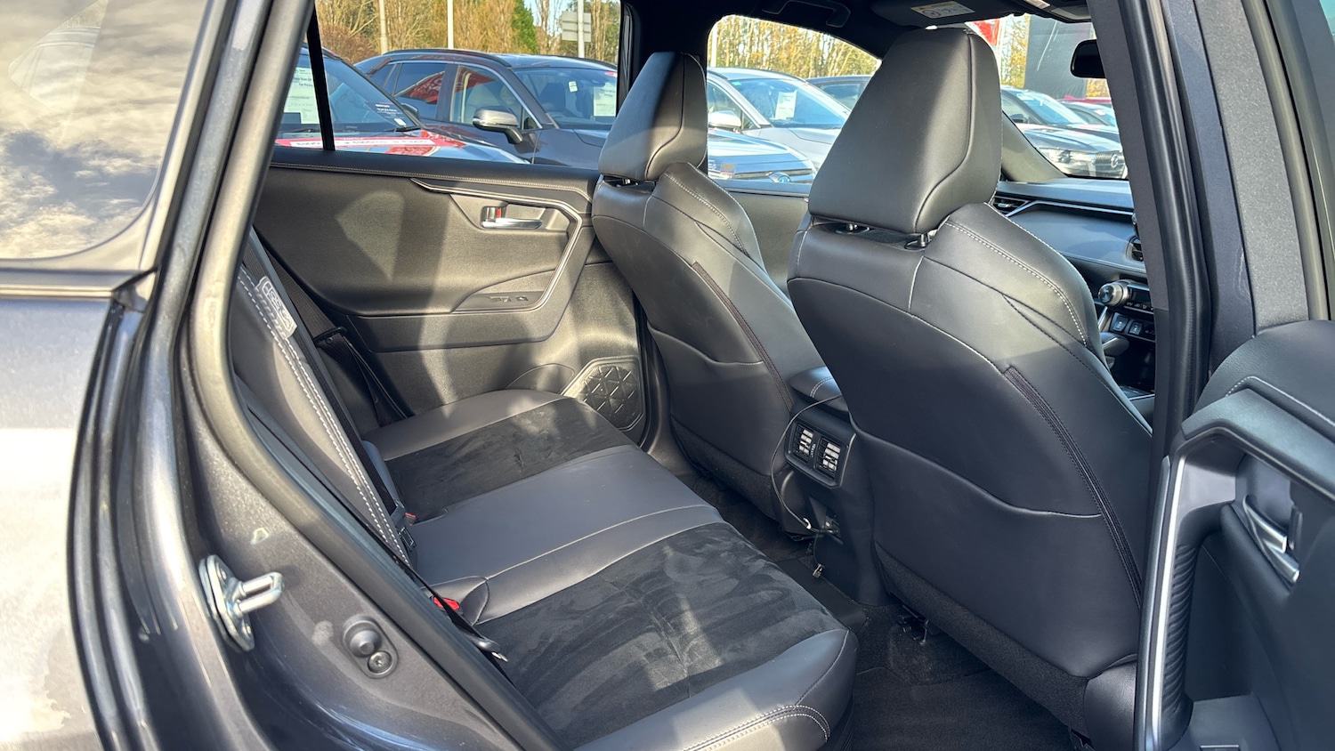 Used Toyota RAV4 2025 for sale - 76598859: Photo 12