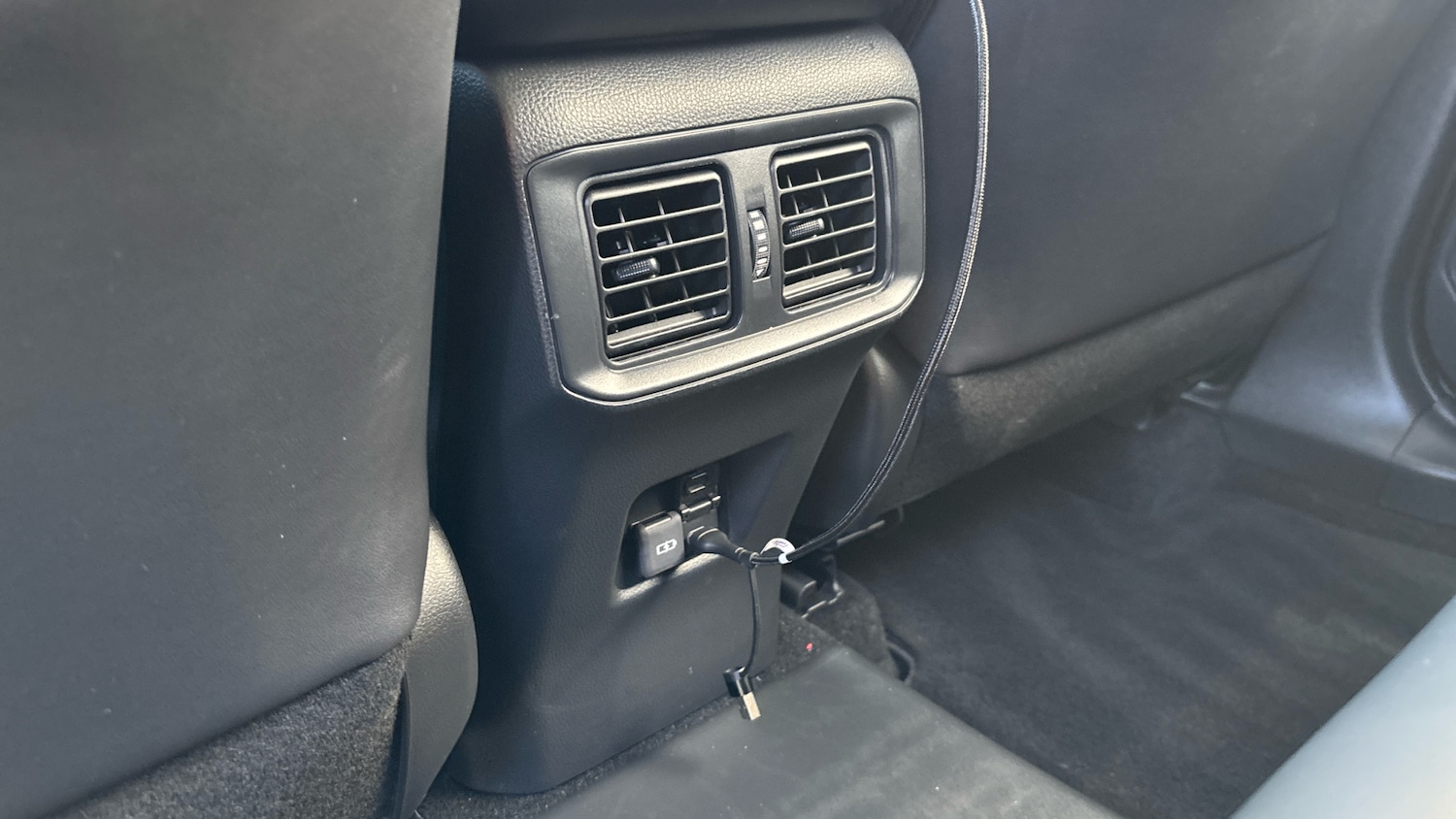 Used Toyota RAV4 2025 for sale - 76598859: Photo 21