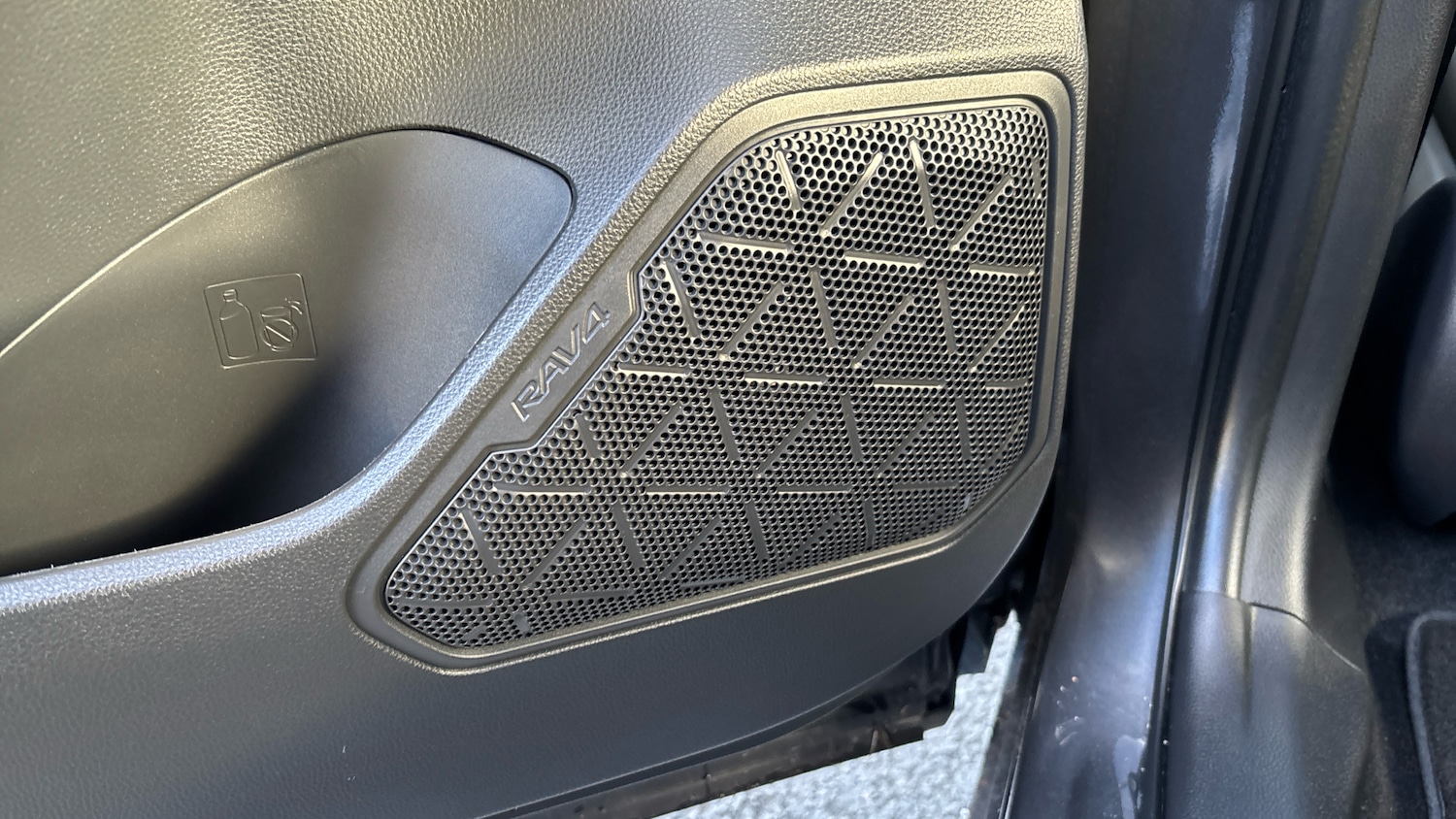 Used Toyota RAV4 2025 for sale - 76598859: Photo 22